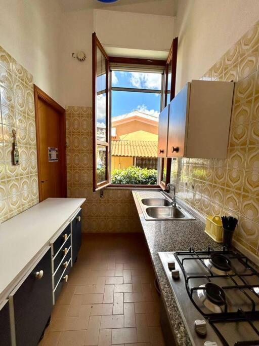 Green Home Front Poetto Beach, Cagliari, By Home&Experience מראה חיצוני תמונה